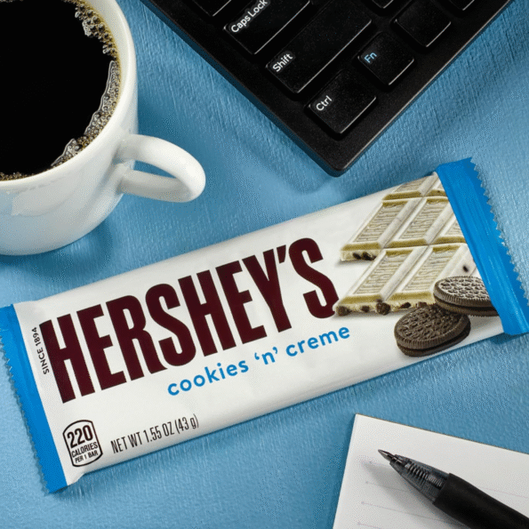 Hershey’s Cookies N Cream Chocolate